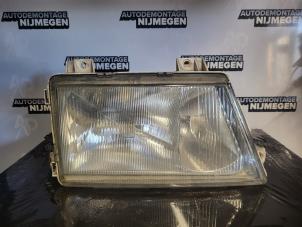 Gebruikte Rechter Koplamp Mercedes Sprinter 2t (901/902) 208 CDI 16V Prijs op aanvraag aangeboden door Autodemontage Nijmegen