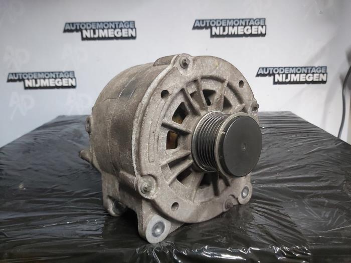 Gebruikte Dynamo Volkswagen Touareg (7LA/7L6) 3.2 V6 24V Prijs op aanvraag aangeboden door Autodemontage Nijmegen