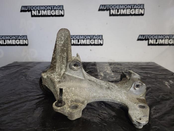 Spanner multiriem van een Renault Clio IV (5R) 0.9 Energy TCE 90 12V 2015