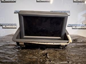 Gebruikte Display Interieur Audi A1 (8X1/8XK) 1.2 TFSI Prijs op aanvraag aangeboden door Autodemontage Nijmegen