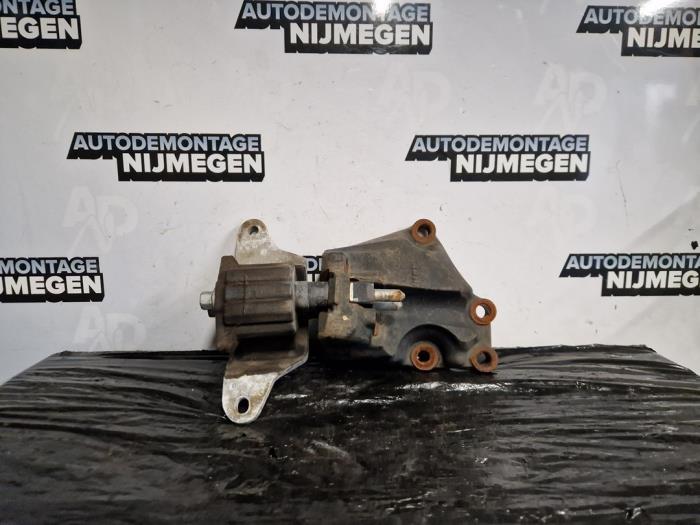 Gebruikte Motorsteun Hyundai i20 (GBB) 1.0 T-GDI 100 12V Prijs op aanvraag aangeboden door Autodemontage Nijmegen