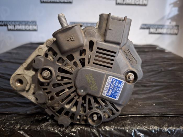 Dynamo van een Kia Cee'd (EDB5) 1.4 CVVT 16V 2009