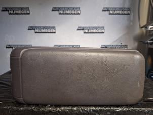 Gebruikte Armleuning Mercedes A (W168) 1.4 A-140 Prijs op aanvraag aangeboden door Autodemontage Nijmegen