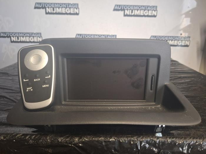 Gebruikte Display Interieur Renault Clio III Estate/Grandtour (KR) 1.2 16V TCE 100 Prijs op aanvraag aangeboden door Autodemontage Nijmegen
