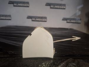 Gebruikte Sleepoog Afdekkap voor Ford B-Max (JK8) 1.0 EcoBoost 12V 100 Prijs op aanvraag aangeboden door Autodemontage Nijmegen