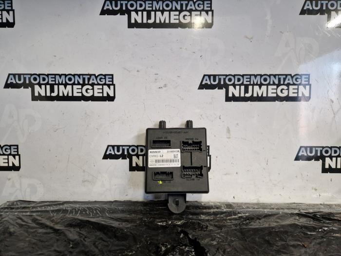 Gebruikte Module Bodycontrol Renault Twingo III (AH) ZE R80 Prijs op aanvraag aangeboden door Autodemontage Nijmegen