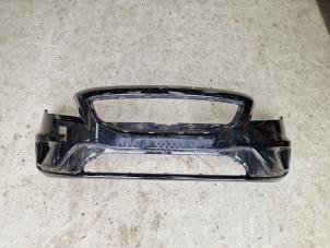 Gebruikte Bumper voor Volvo V40 (MV) 1.6 16V Prijs op aanvraag aangeboden door Autodemontage Nijmegen
