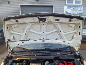 Gebruikte Motorkap Chevrolet Spark (M300) 1.0 16V Bifuel Prijs op aanvraag aangeboden door Autodemontage Nijmegen