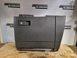 Gebruikte Dashboardkastje Volkswagen Sharan (7N) 1.4 TSI 16V Prijs op aanvraag aangeboden door Autodemontage Nijmegen