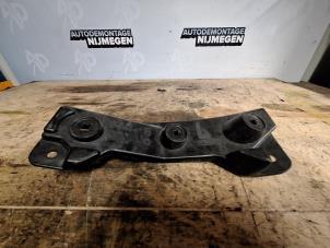 Gebruikte Bumpersteun links-achter Mini Countryman (R60) 1.6 16V One Prijs op aanvraag aangeboden door Autodemontage Nijmegen