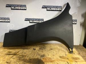 Gebruikte Middenstijl links Peugeot 108 1.0 12V Prijs op aanvraag aangeboden door Autodemontage Nijmegen