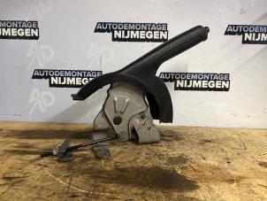 Gebruikte Handrem Mechaniek Peugeot 108 1.0 12V Prijs op aanvraag aangeboden door Autodemontage Nijmegen
