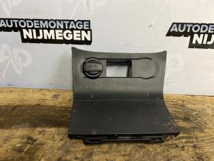 Gebruikte Middenconsoles Hyundai i20 (GBB) 1.2i 16V Prijs op aanvraag aangeboden door Autodemontage Nijmegen