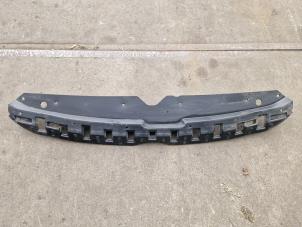 Gebruikte Bumperdeel midden-voor Hyundai i20 (GBB) 1.2i 16V Prijs op aanvraag aangeboden door Autodemontage Nijmegen