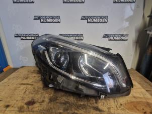 Gebruikte Koplamp rechts Mercedes B (W246) 1.5 B-180 CDI,d 16V Prijs op aanvraag aangeboden door Autodemontage Nijmegen