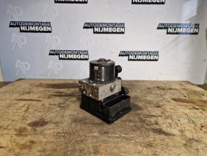 Gebruikte ABS Pomp Volkswagen Golf V (1K1) 1.9 TDI Prijs op aanvraag aangeboden door Autodemontage Nijmegen