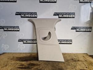 Gebruikte Middenstijl links Citroen C3 (SX/SW) 1.2 Vti 12V PureTech Prijs op aanvraag aangeboden door Autodemontage Nijmegen