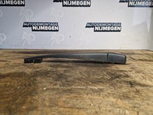 Gebruikte Ruitenwisserarm achter Mazda 3 (BM/BN) 2.0 SkyActiv-G 120 16V Prijs op aanvraag aangeboden door Autodemontage Nijmegen