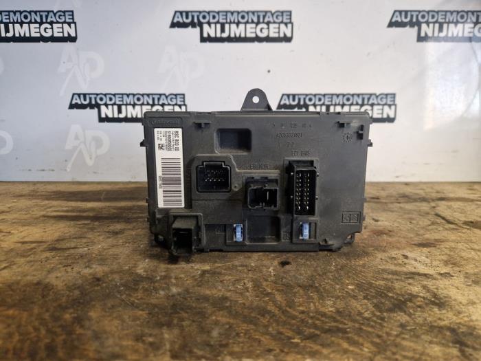 Gebruikte Bodycontrol Module Peugeot 207/207+ (WA/WC/WM) 1.6 HDi 16V Prijs op aanvraag aangeboden door Autodemontage Nijmegen