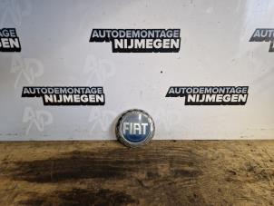 Gebruikte Embleem Fiat Panda (169) 1.2 Fire Prijs op aanvraag aangeboden door Autodemontage Nijmegen