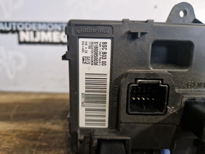 Computer Body Control van een Citroën C4 Picasso (UD/UE/UF) 1.6 16V THP 155 2011