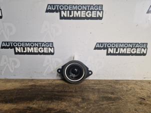 Gebruikte Luidspreker Mazda 3 (BM/BN) 2.0 SkyActiv-G 120 16V Prijs op aanvraag aangeboden door Autodemontage Nijmegen