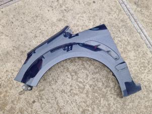 Gebruikte Spatbord links-voor Ford S-Max (GBW) 2.0 TDCi 16V 140 Prijs op aanvraag aangeboden door Autodemontage Nijmegen