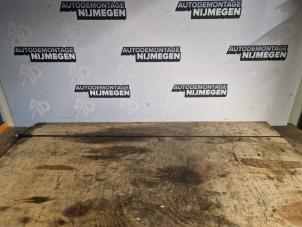 Gebruikte Antenne Dacia Sandero II 0.9 TCE 12V Prijs op aanvraag aangeboden door Autodemontage Nijmegen