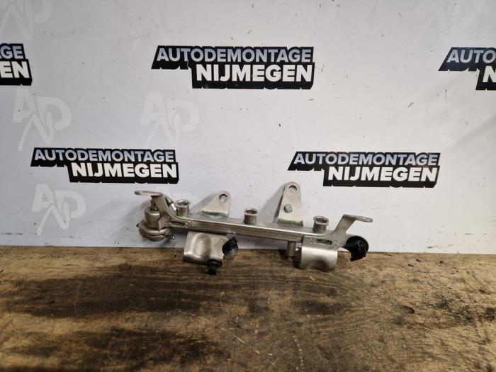 Gebruikte Injector brug Dacia Sandero II 0.9 TCE 12V Prijs op aanvraag aangeboden door Autodemontage Nijmegen