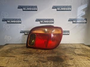 Gebruikte Achterlicht rechts Toyota Yaris (P1) 1.3 16V VVT-i Prijs op aanvraag aangeboden door Autodemontage Nijmegen