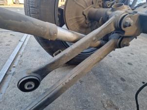 Gebruikte Draagarm boven rechts-achter Dodge 2500 Crew Cab (DJ) 5.7 Hemi V8 4WD Prijs op aanvraag aangeboden door Autodemontage Nijmegen