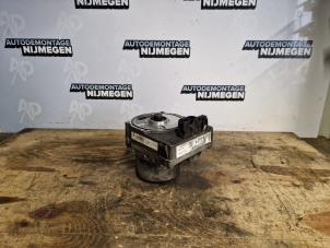 Gebruikte Servopomp Dacia Sandero II 0.9 TCE 12V Prijs op aanvraag aangeboden door Autodemontage Nijmegen