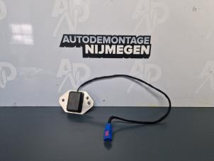 Gebruikte GPS Antenne Fiat Doblo Cargo (263) 1.6 D Multijet Prijs op aanvraag aangeboden door Autodemontage Nijmegen