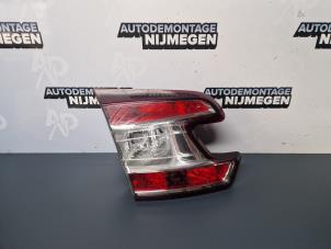 Gebruikte Achterlicht links Renault Megane III Grandtour (KZ) 1.5 dCi 110 Prijs op aanvraag aangeboden door Autodemontage Nijmegen