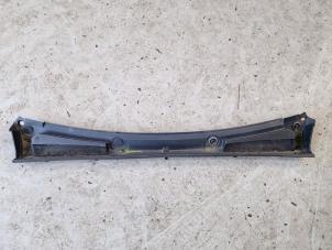 Gebruikte Paravan Opel Vivaro 1.6 CDTI 95 Euro 6 Prijs op aanvraag aangeboden door Autodemontage Nijmegen