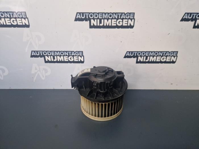 Kachel Ventilatiemotor van een Seat Mii 1.0 12V 2016