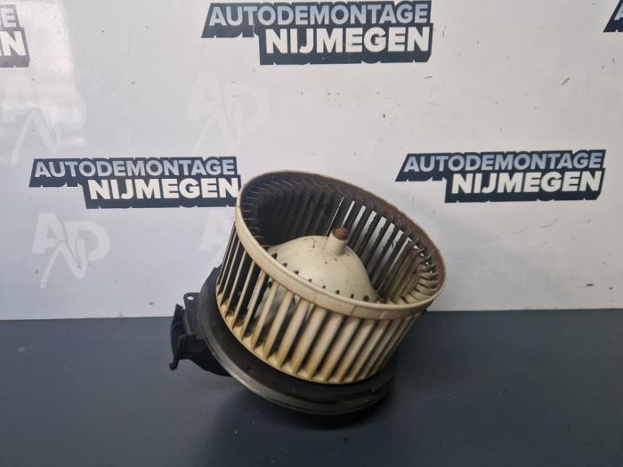 Kachel Ventilatiemotor van een Seat Mii 1.0 12V 2016