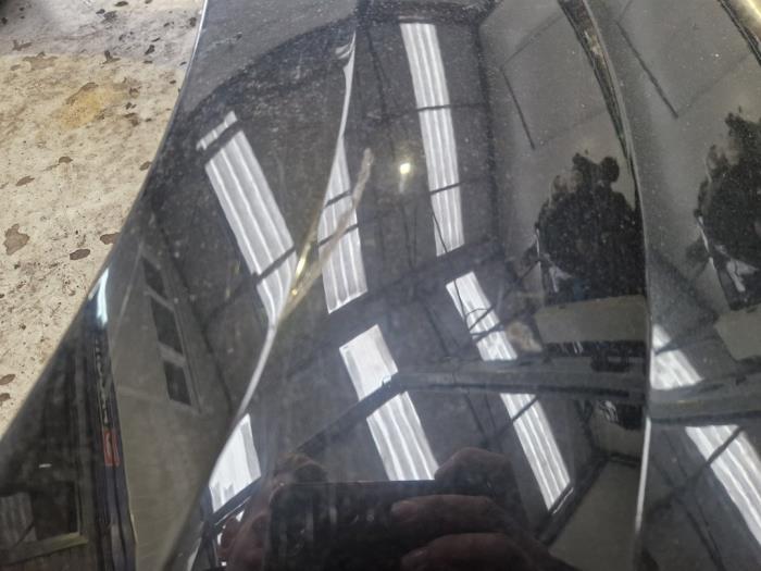 Scherm rechts-voor van een Renault Twingo II (CN) 1.2 2009