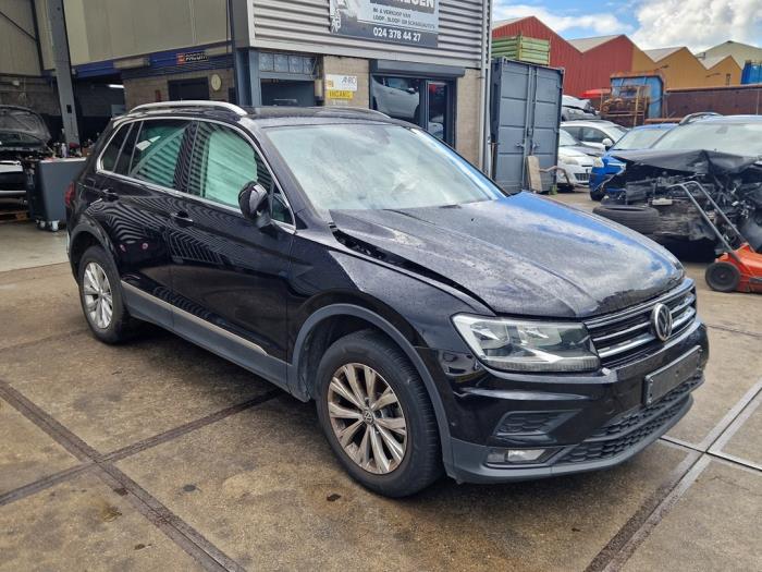 Motor Volkswagen Tiguan (AD1), 2016 / 2024 1.5 TSI 16V, SUV, Benzine, 1.495cc, 96kW (131pk), FWD, DPBE, 2018-07 / 2024-04 (Gebruikt)