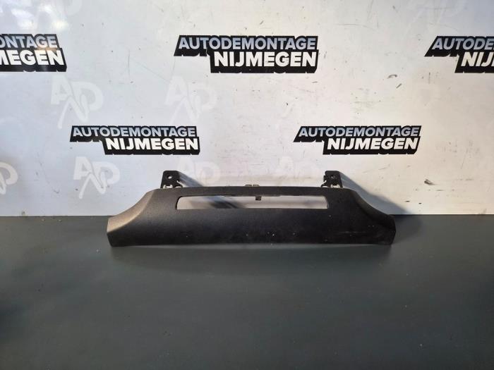 Gebruikte Dashboard deel Iveco New Daily VI 35C18, 40C18, 50C18 Prijs op aanvraag aangeboden door Autodemontage Nijmegen