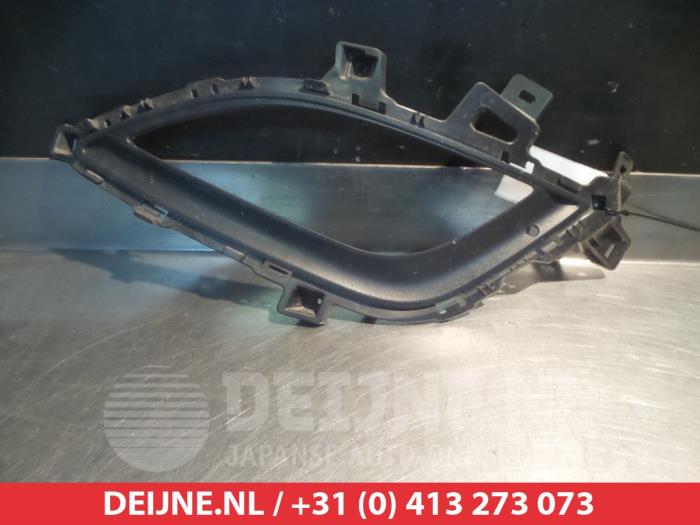 Hyundai I30 Bumper Rooster O264269