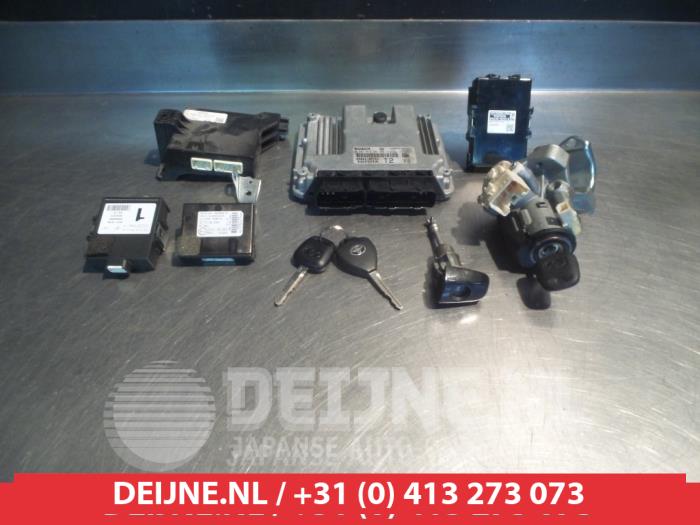 Toyota Auris Slotenset Cilinder (compleet) O278950