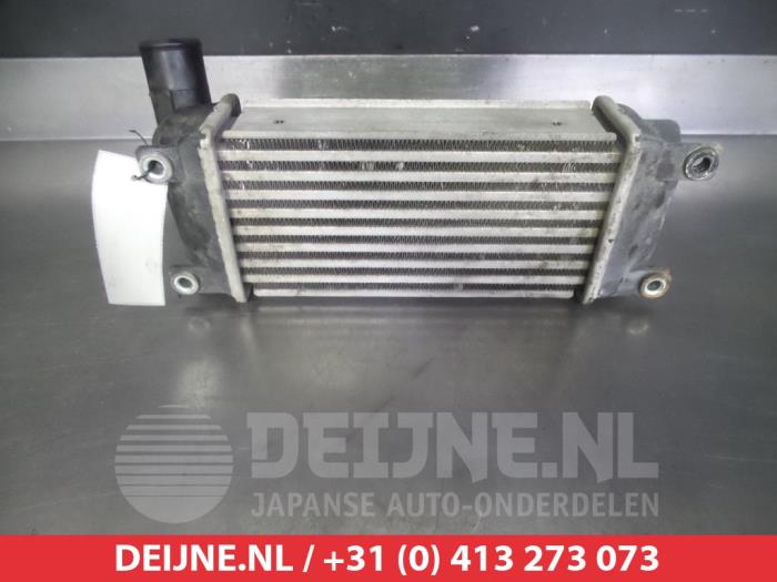Gebruikte Intercooler Toyota Auris Touring Sports (E18) 1.4 D-4D-F 16V Prijs € 75,00 Margeregeling aangeboden door V.Deijne Jap.Auto-onderdelen BV