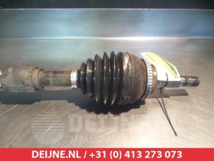 Toyota Corolla Verso Front drive shaft, right O320064 photo 2