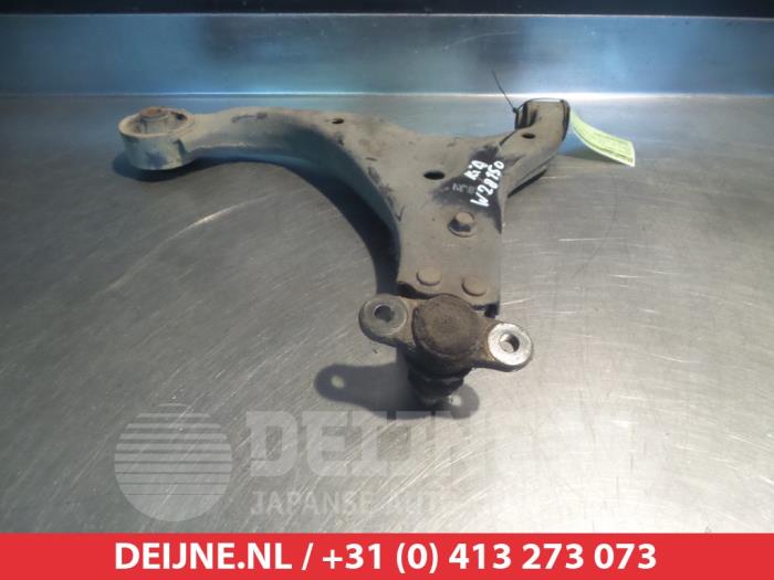 Kia Magentis Draagarm onder links-voor O381368