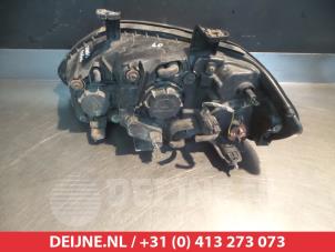Ssang Yong Rodius Headlight, right O267180 photo 2