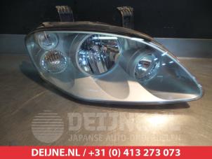 Gebruikte Koplamp rechts Ssang Yong Rodius 2.7 270 Xdi 20V 4x2 Prijs € 100,00 Margeregeling aangeboden door V.Deijne Jap.Auto-onderdelen BV