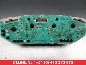 Kia Carens Odometer KM O304551 photo 3
