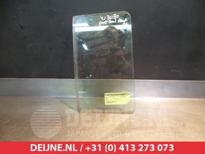 Mazda 5 Driehoeks Ruit rechts-achter O289951