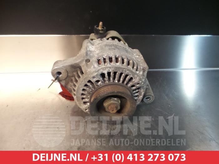 Gebruikte Dynamo Honda HR-V (GH) 1.6 16V 4x4 Prijs € 25,00 Margeregeling aangeboden door V.Deijne Jap.Auto-onderdelen BV